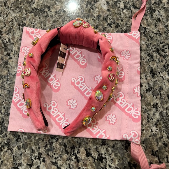 LELE SADOUGHI X BARBIE NWT HEADBAND LIMITED EDITION PINK HEART CRYSTAL & RAINBOW - Picture 9 of 9